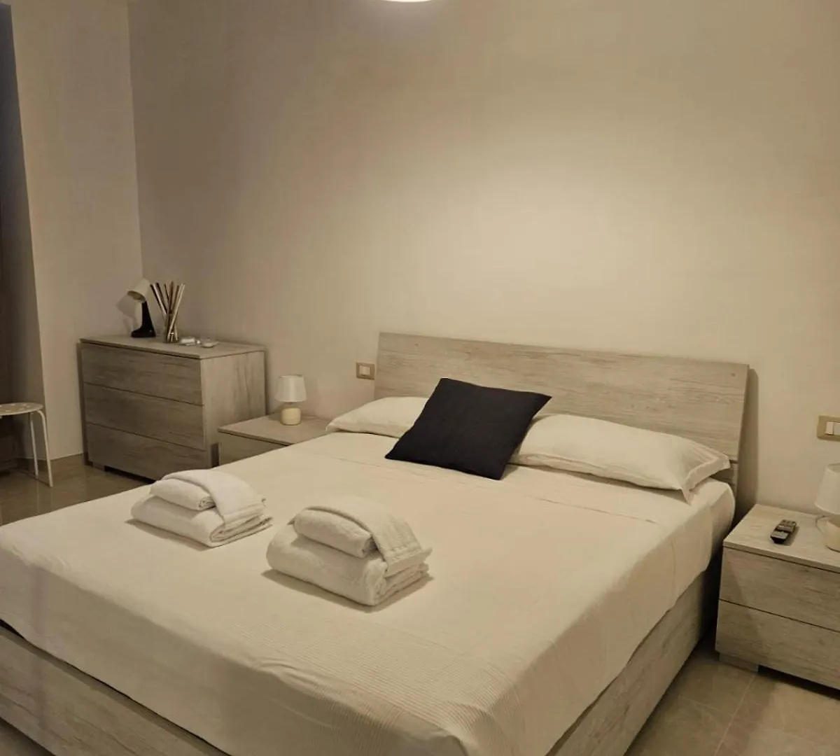 Apartment Be Your Home - Stendardi'S House Rome Italy
